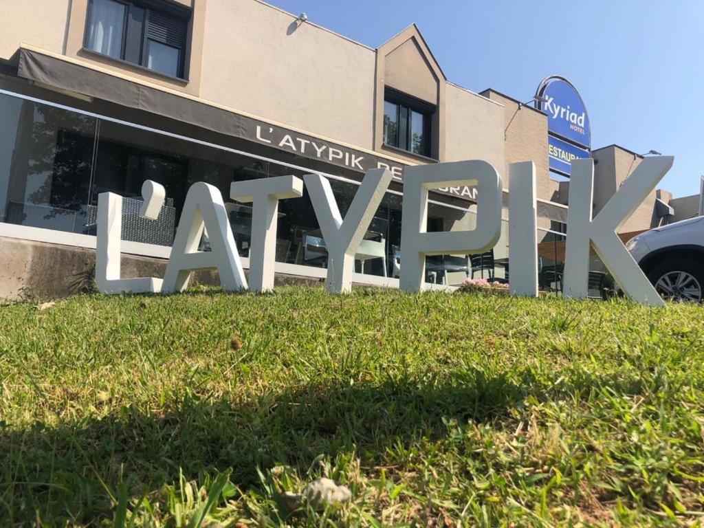 Hotel Restaurant Kyriad Brive Centre Brive-la-Gaillarde Exterior foto